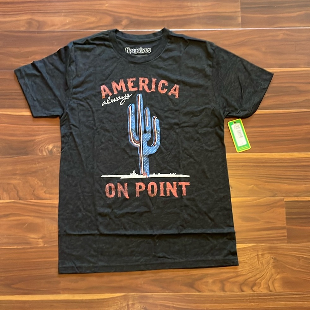 Tipsy Elves Men’s America Always on Point T-shirt size Small